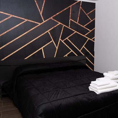 Napoli Center Suite Palmentieri Exterior photo